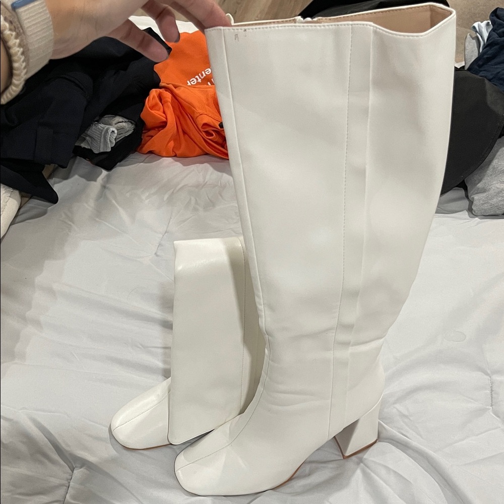 Lulu's Chic White Heeled Boots